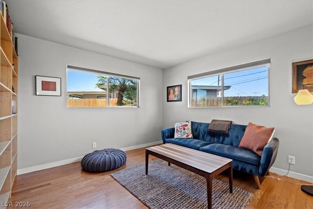 1815 8th Place, Las Vegas, NV 89104