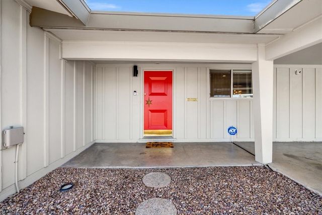 1815 8th Place, Las Vegas, NV 89104