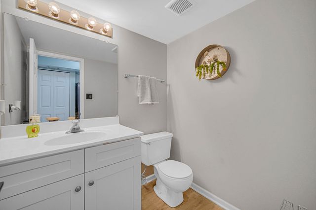 15521 Whitehall Lane 68A, Orland Park, IL 60462