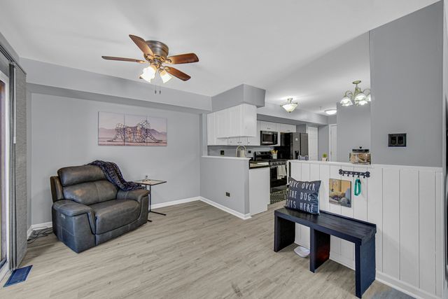 15521 Whitehall Lane 68A, Orland Park, IL 60462