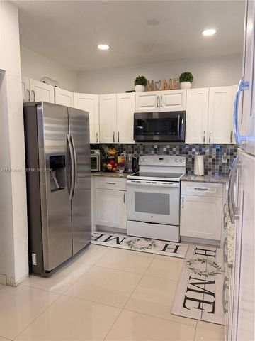 14354 SW 134th Ct, Miami, FL 33186