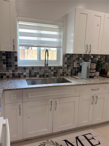 14354 SW 134th Ct, Miami, FL 33186