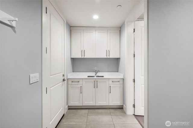 3919 Meadow Avenue N, Renton, WA 98056