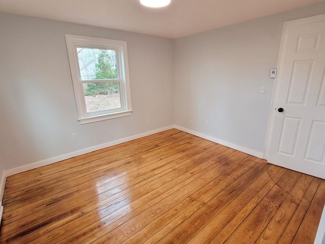 14 S Yarmouth Road, Dennis, MA 02638