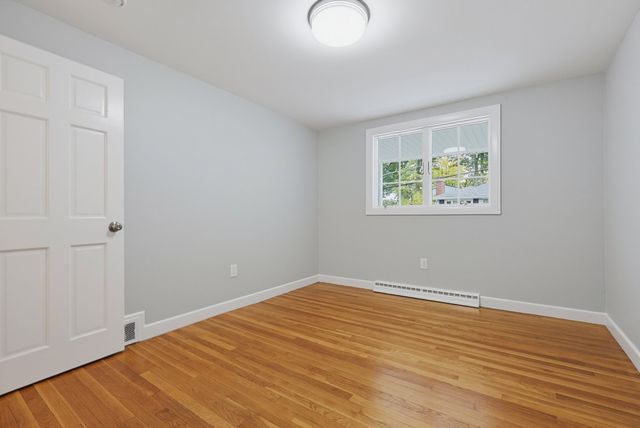 29 Sunnyside Rd, Lynn, MA 01905