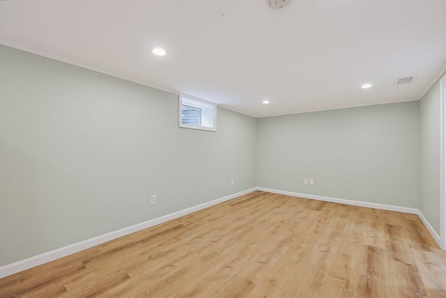 29 Sunnyside Rd, Lynn, MA 01905