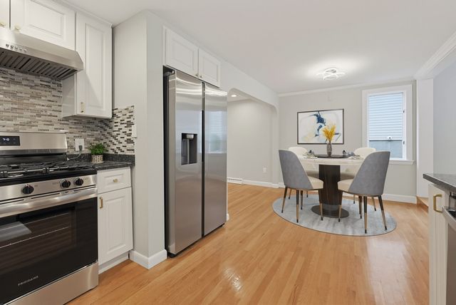 29 Sunnyside Rd, Lynn, MA 01905