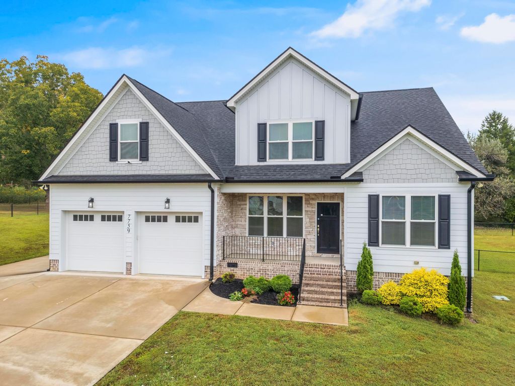 7759 Sir Anderson Court, Ooltewah, TN 37363