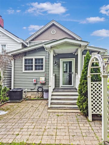 163 N Hamilton Street, Poughkeepsie, NY 12601