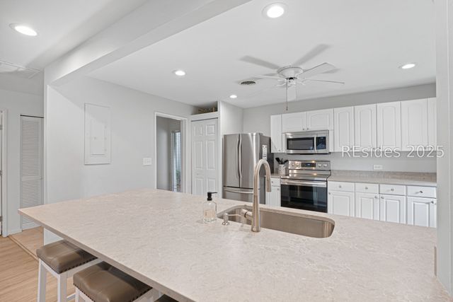 45 Queens Folly Rd Apt 529, Hilton Head Island, SC 29928