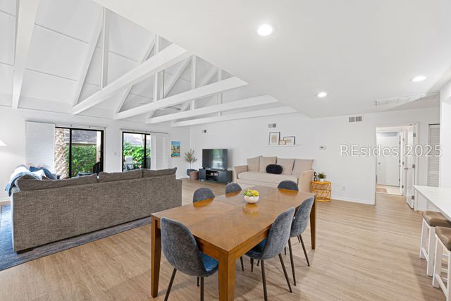 45 Queens Folly Rd Apt 529, Hilton Head Island, SC 29928