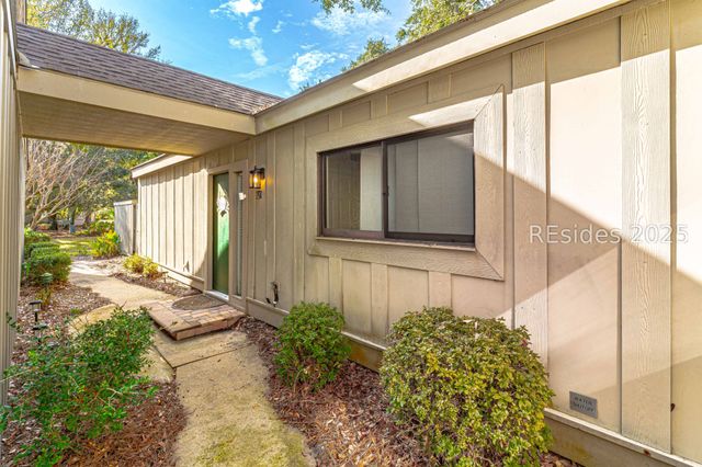 45 Queens Folly Rd Apt 529, Hilton Head Island, SC 29928