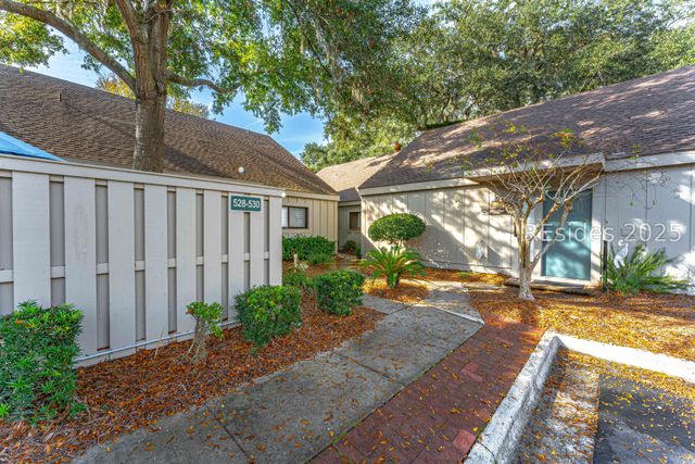 45 Queens Folly Rd Apt 529, Hilton Head Island, SC 29928