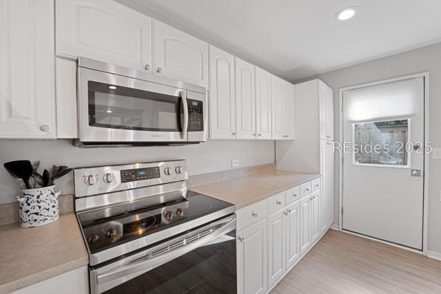 45 Queens Folly Rd Apt 529, Hilton Head Island, SC 29928