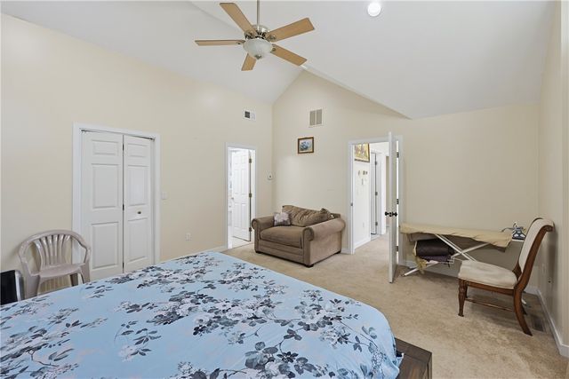 10 Di Fazio Drive, Johnston, RI 02919