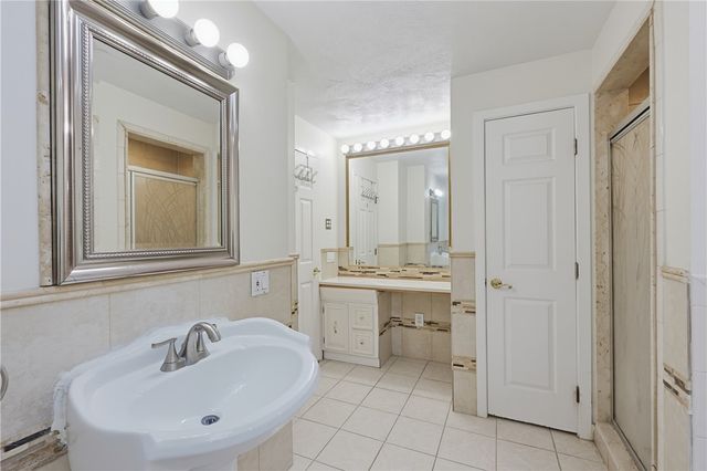 10 Di Fazio Drive, Johnston, RI 02919