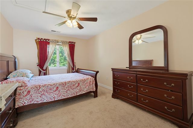 10 Di Fazio Drive, Johnston, RI 02919