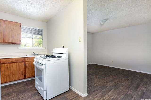 102 E Cheryl Dr Apt 2, San Antonio, TX 78228