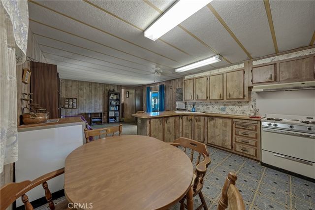 4246 2nd Avenue, Lakeport, CA 95453