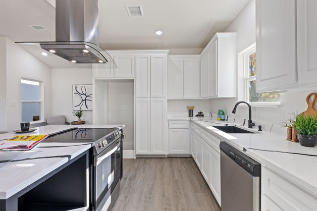 315 Windjammer Road, Gun Barrel City, TX 75156