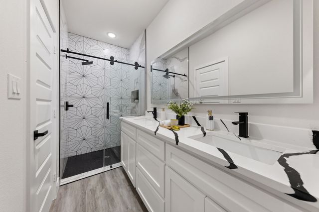 315 Windjammer Road, Gun Barrel City, TX 75156