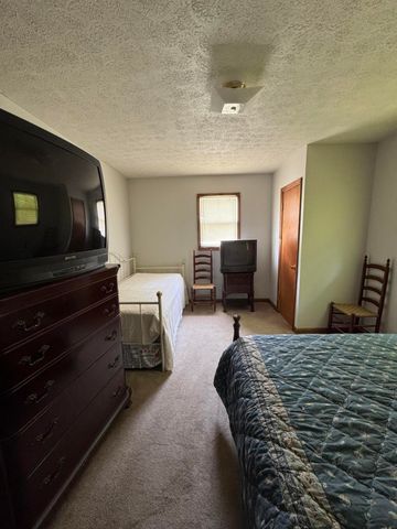 175 S Robinson Drive, Somerset, KY 42503