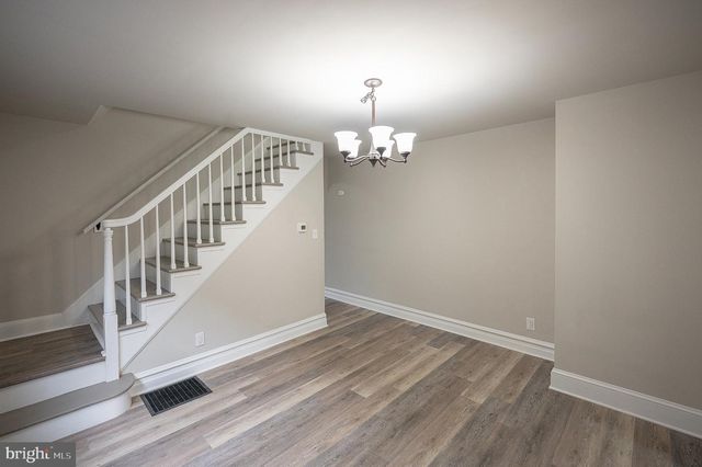 604 W MAIN ST, Waynesboro, PA 17268