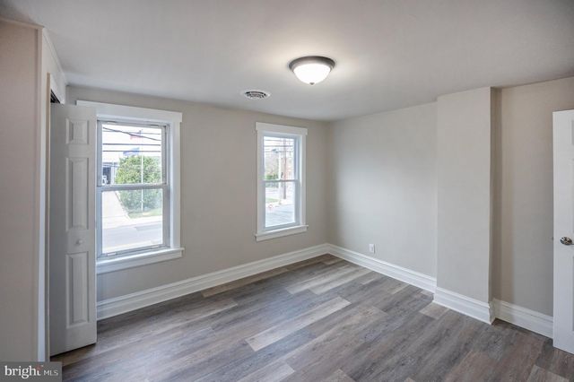 604 W MAIN ST, Waynesboro, PA 17268
