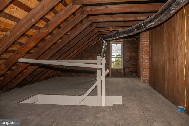 604 W MAIN ST, Waynesboro, PA 17268
