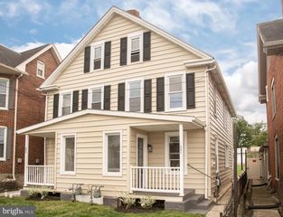 604 W MAIN ST, Waynesboro, PA 17268