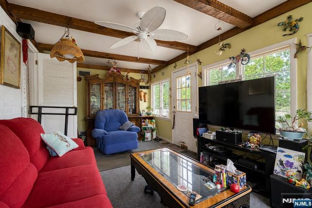 804 Saddle River Road, Saddle Brook, NJ 07663