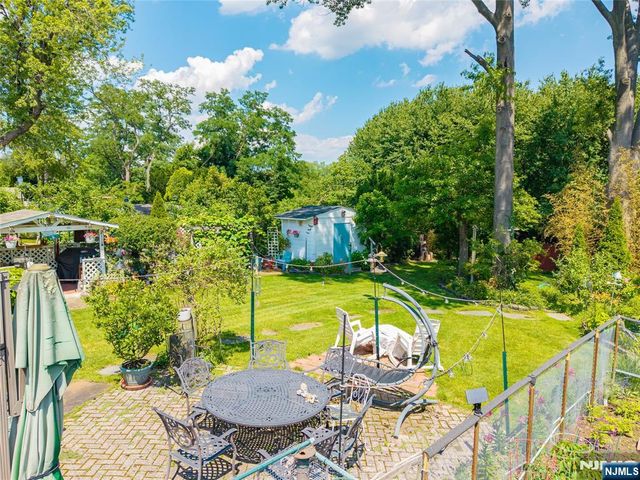 804 Saddle River Road, Saddle Brook, NJ 07663