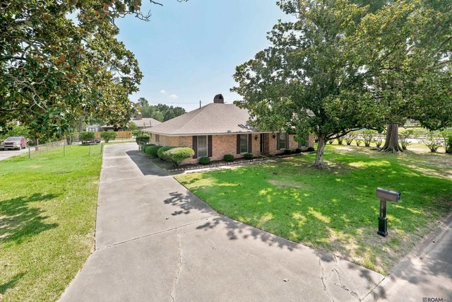 8887 Laurynwood Dr, Baton Rouge, LA 70808