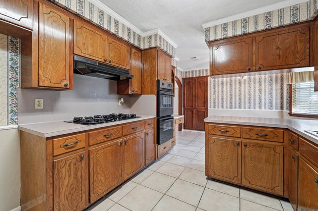 8887 Laurynwood Dr, Baton Rouge, LA 70808