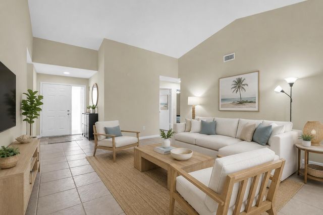 3930 NW 79th Way, Davie, FL 33024