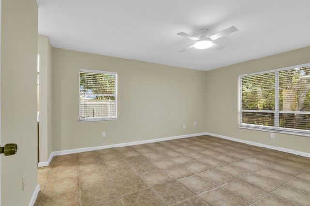 3930 NW 79th Way, Davie, FL 33024
