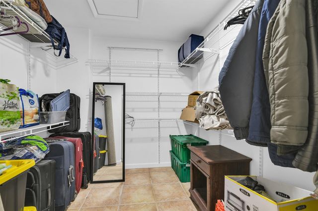 3930 NW 79th Way, Davie, FL 33024