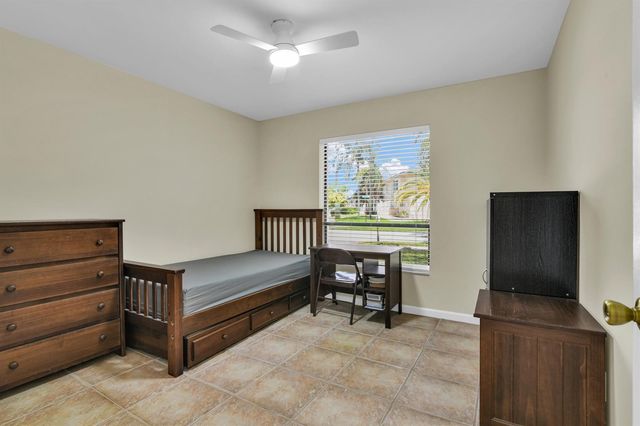 3930 NW 79th Way, Davie, FL 33024