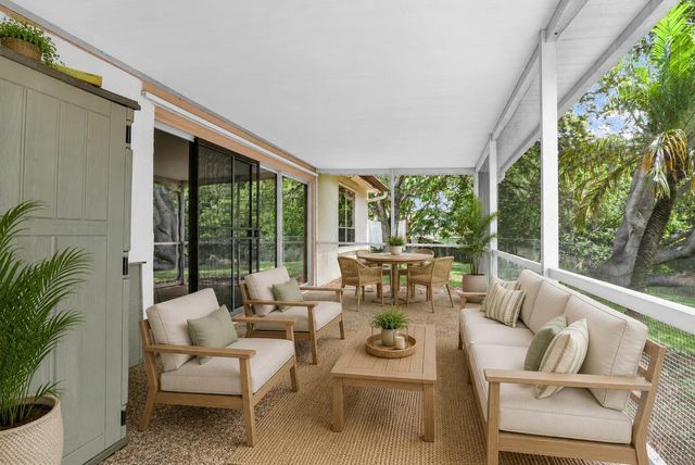 3930 NW 79th Way, Davie, FL 33024