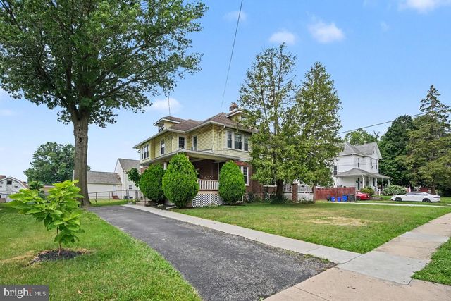 210 E WINONA AVE, Norwood, PA 19074