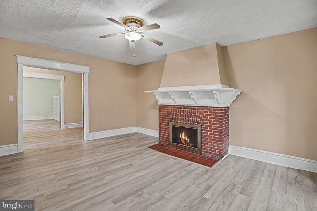 210 E WINONA AVE, Norwood, PA 19074