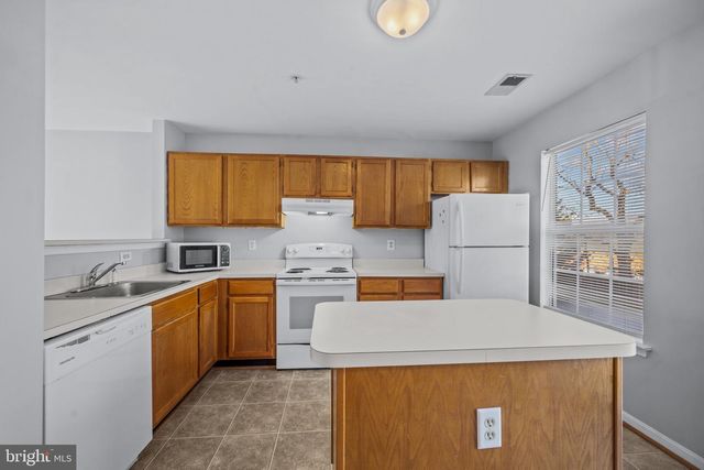 1410 FLATWOOD CT, Crofton, MD 21114