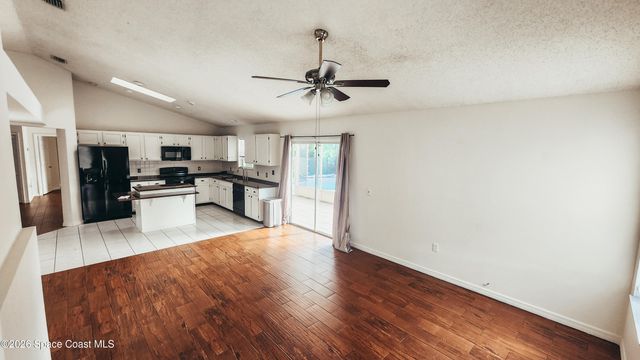 1521 Barber Street, Sebastian, FL 32958