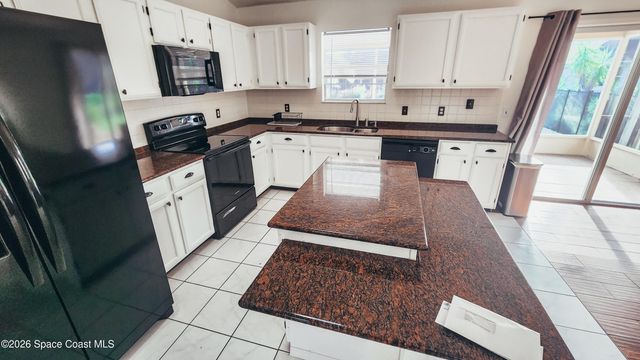 1521 Barber Street, Sebastian, FL 32958