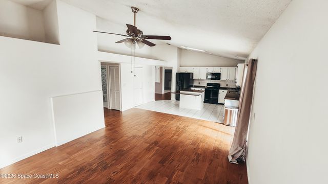 1521 Barber Street, Sebastian, FL 32958