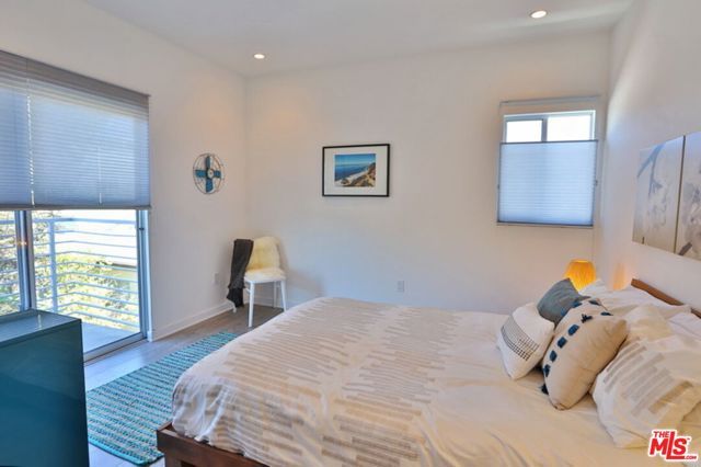 11776 IDAHO Avenue 203, Los Angeles, CA 90025