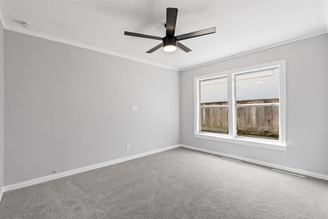 2126 Idaho Avenue, Dallas, TX 75216