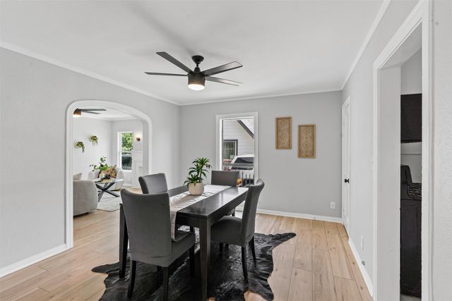 2126 Idaho Avenue, Dallas, TX 75216