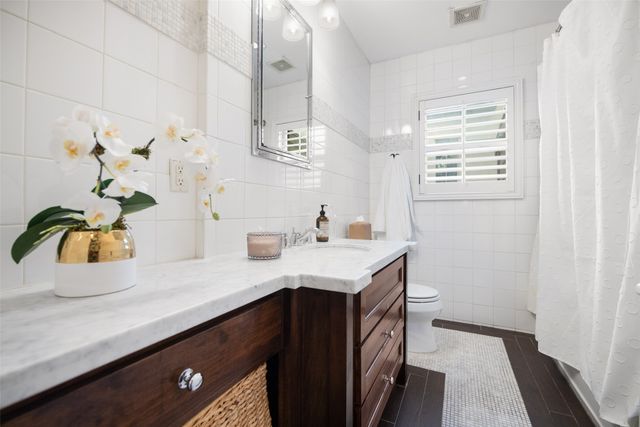 3856 Shorecrest Drive, Dallas, TX 75209