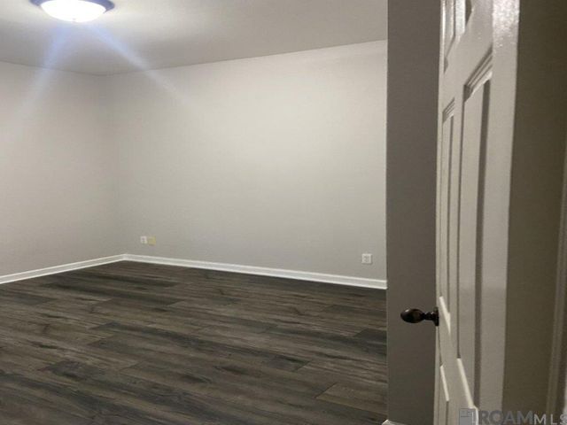 1010 Villa Dr, Baton Rouge, LA 70810